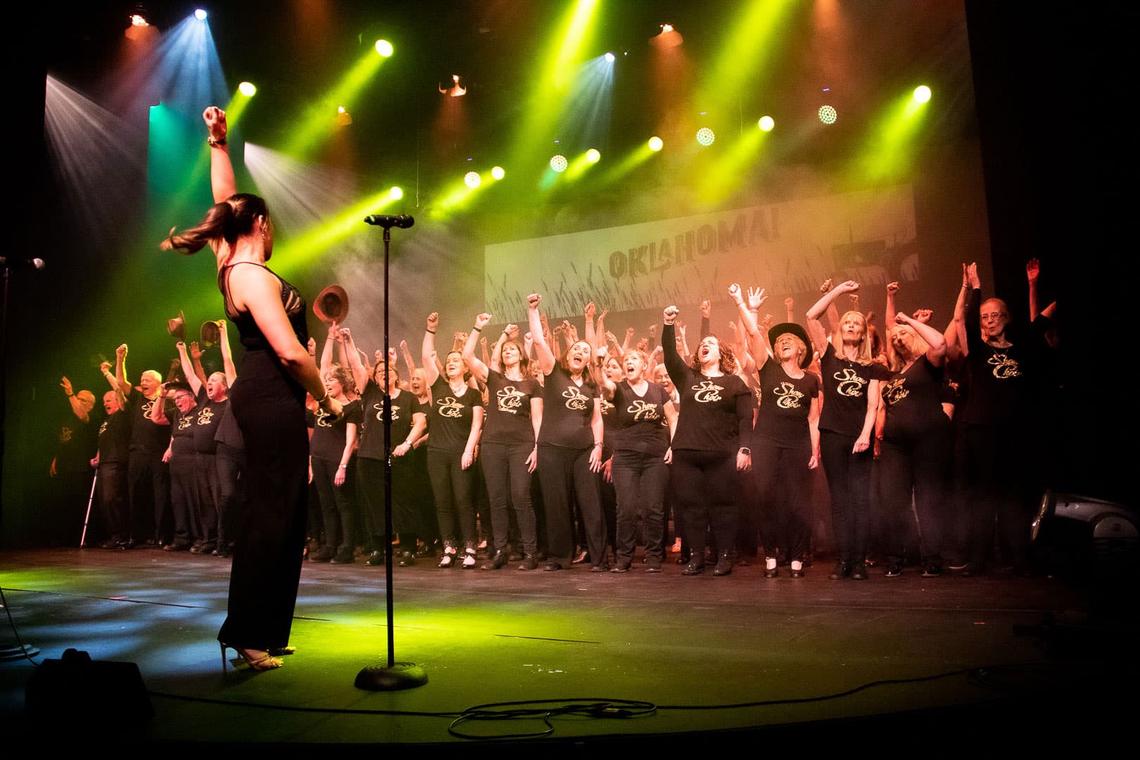 show choir on stage